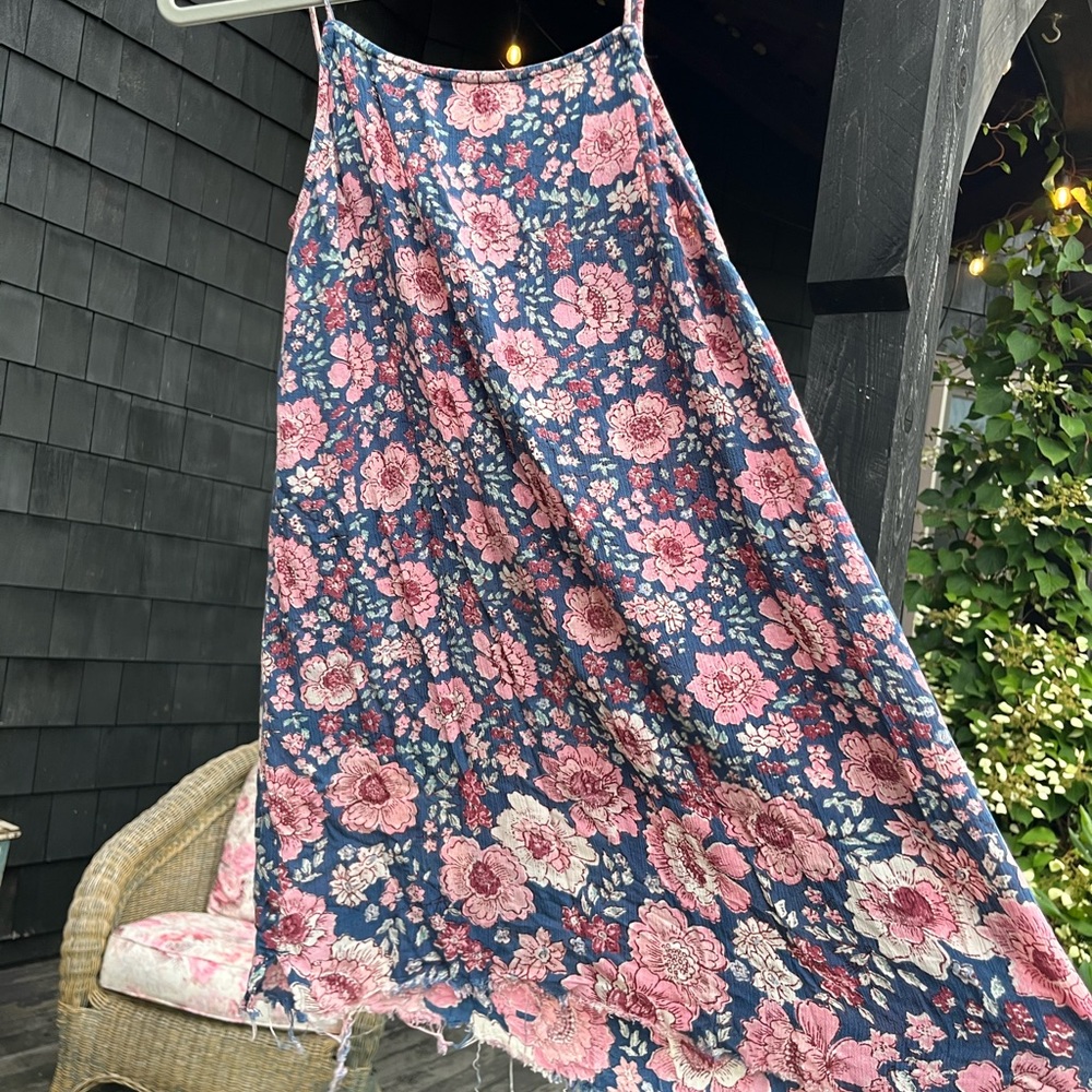 Billabong Blue and Pink cropped dress